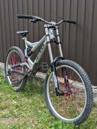 Commencal supreme FR V1