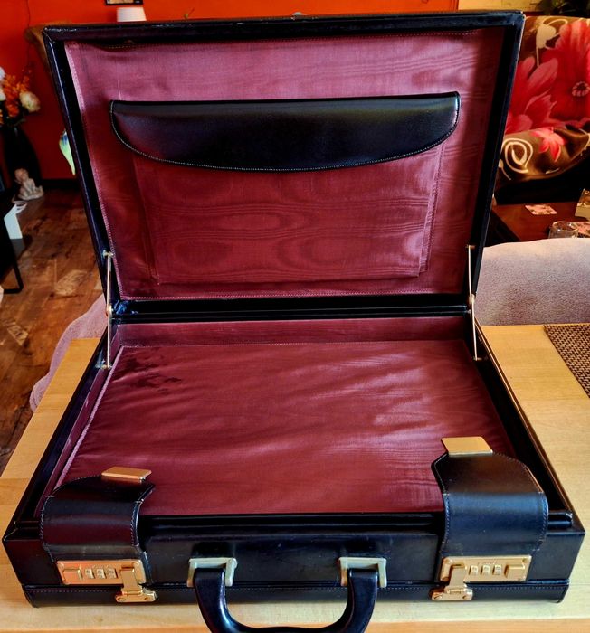 Teczka,walizka skórzana  dwustronna vintage