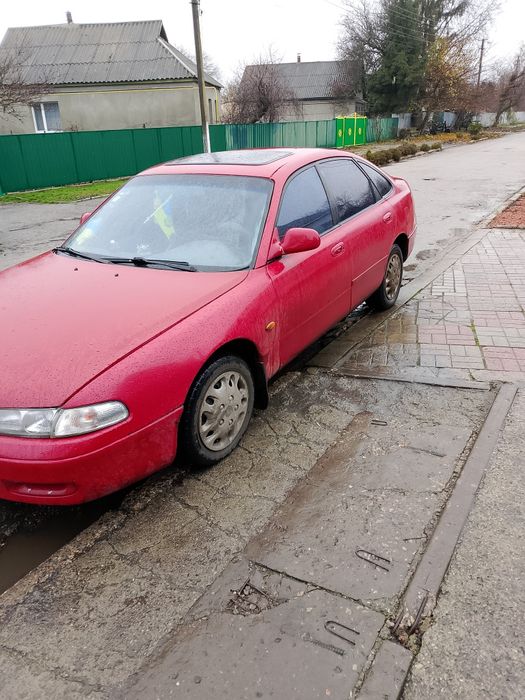 Автомобіль мазда