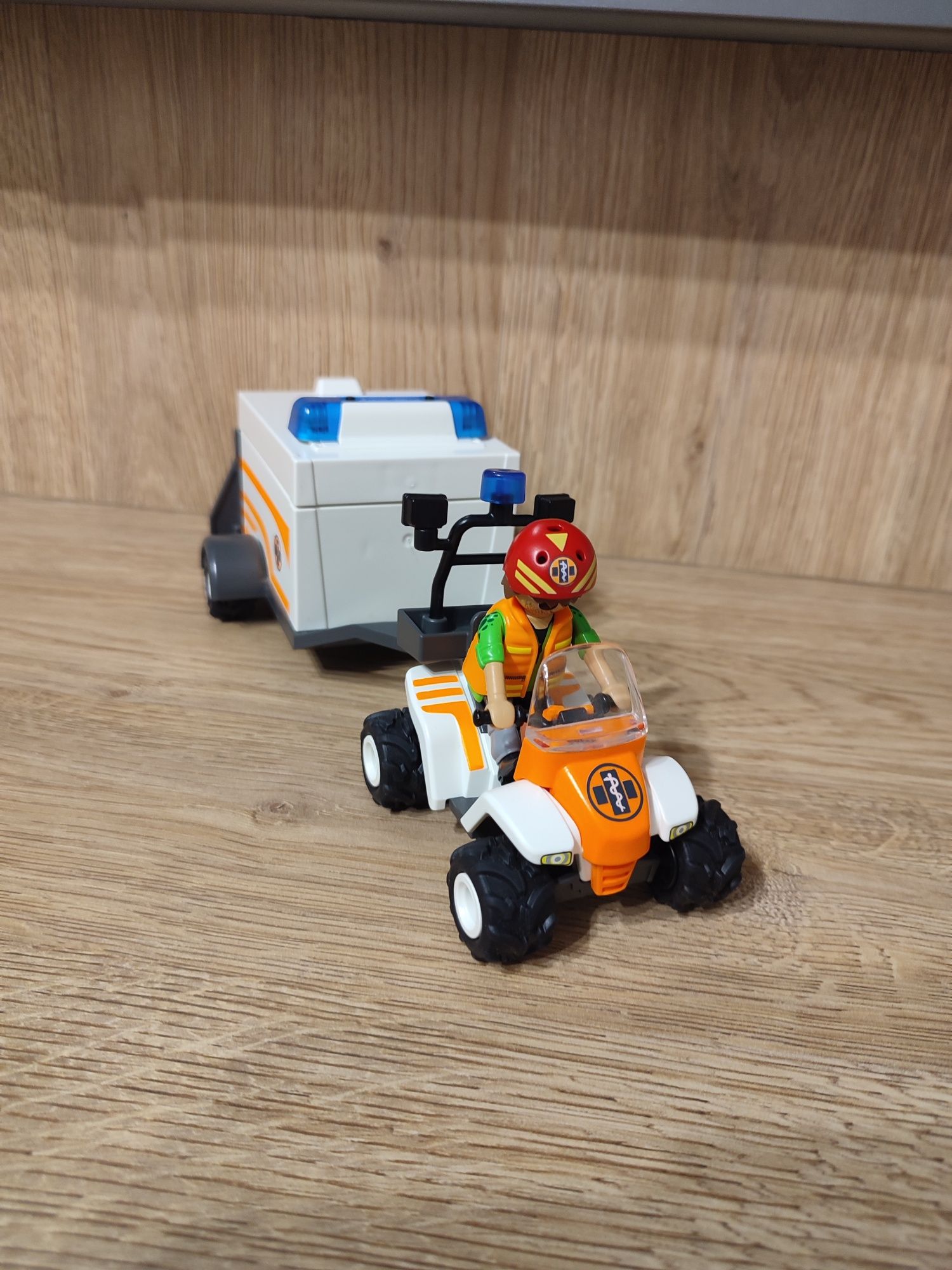 Sprzedam quad ratunkowy Playmobil