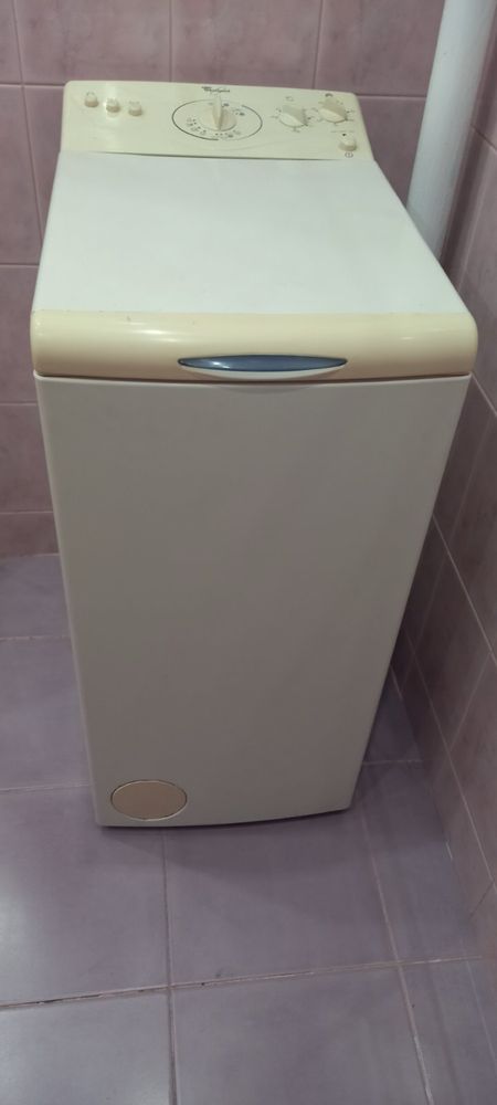 Пральна машина «Whirpool AWT - 2284»