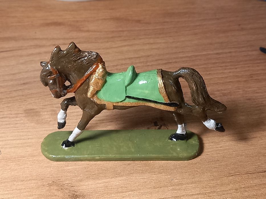 Koń do husarza żołnierzyki rycerze PRL