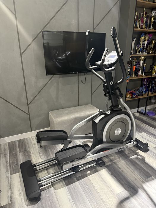 Продам орбітрек Proxima senator