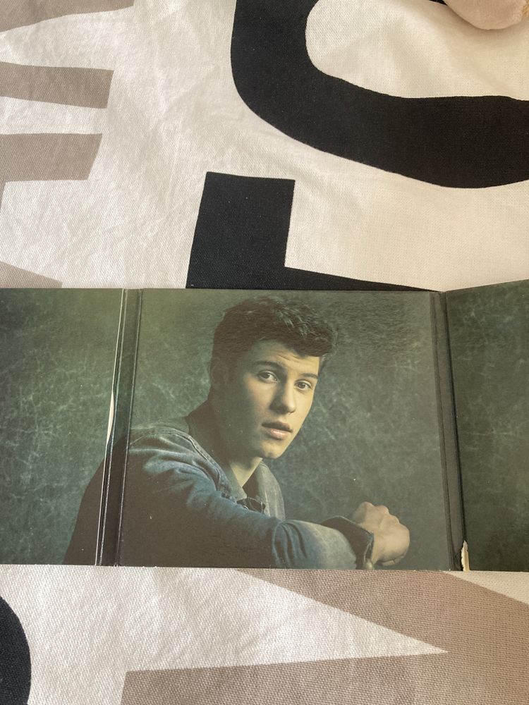 Cd illuminate do Shawn Mendes