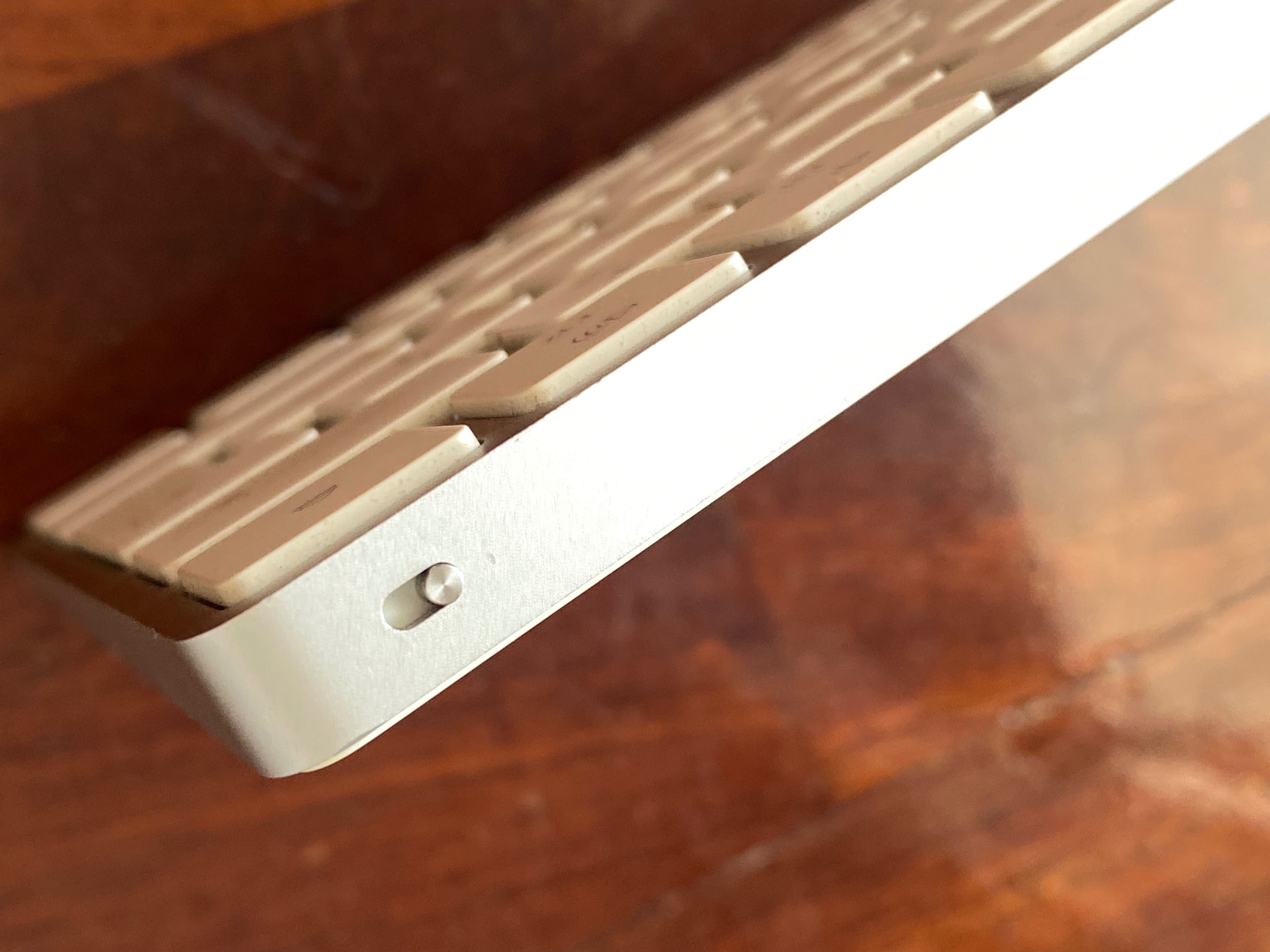 Apple - Magic keyboard - Algumas teclas não funcionam