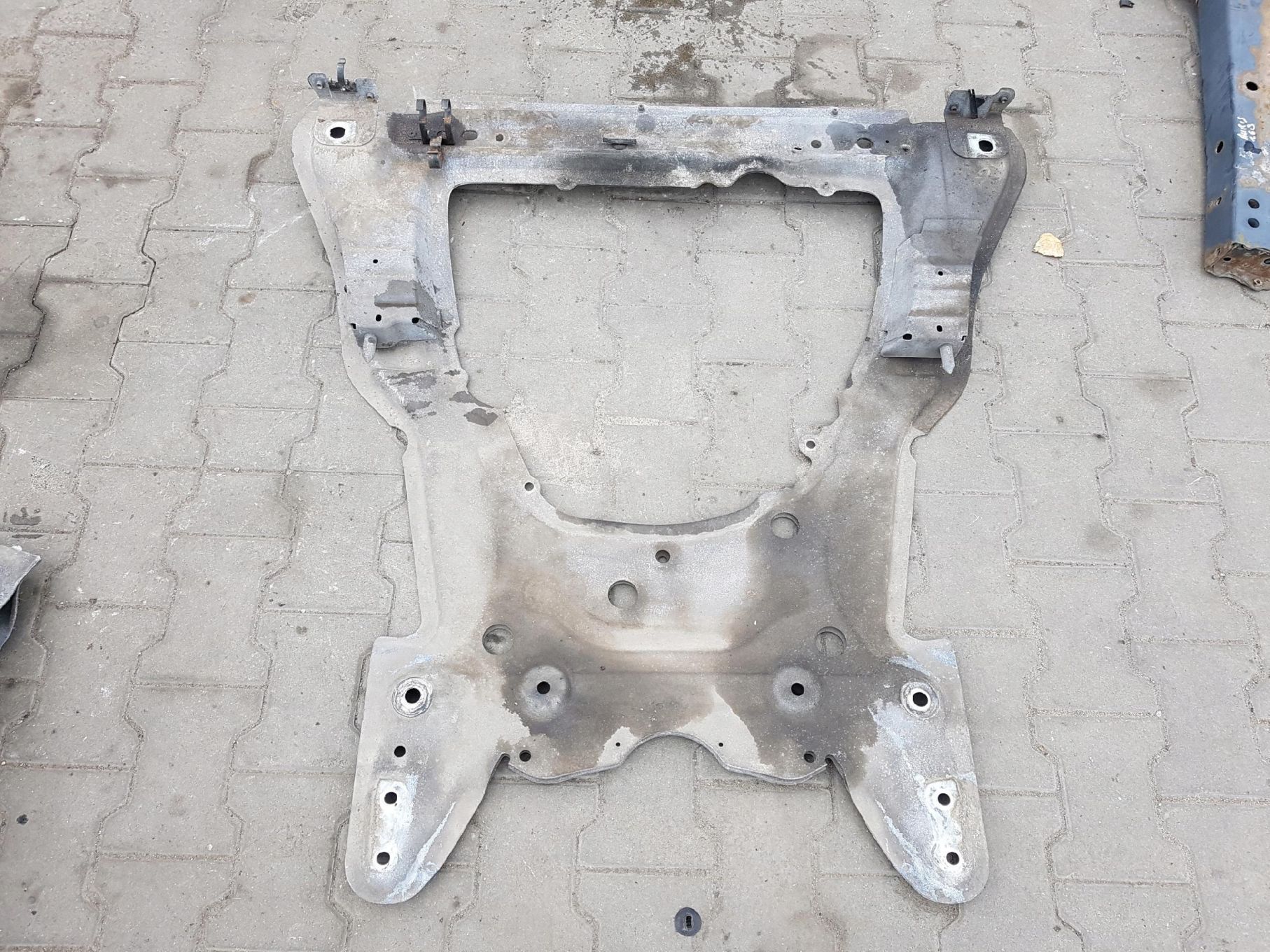 RENAULT MEGANE 3 III CABRIO LIFT 14-16r 1.6 DCI SANKI WÓZEK SILNIKA PRZÓD
