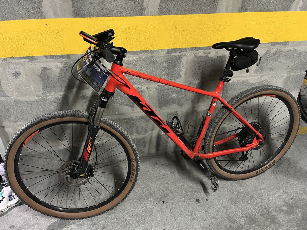 Oportunidade ktm em excelente estado