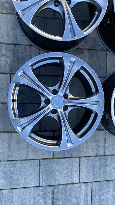 Felgi aluminiowe Alutec do Peugeot 508 5x108 18 cali