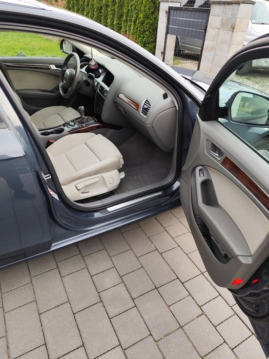 Audi A4 B8 2.0 TDI Avant Kombi
