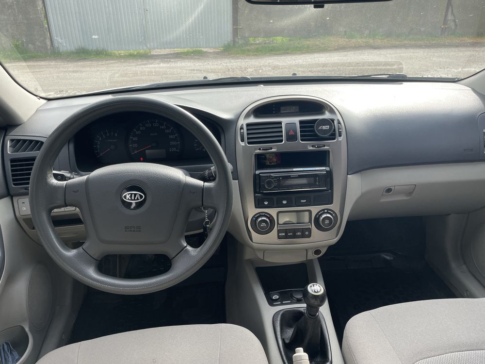 Продам Kia Cerato 2006