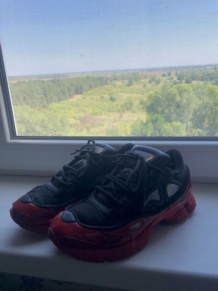 Raf simons scarlet