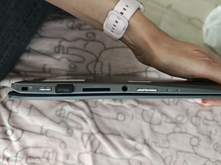 Ноут aser spin n17 w2 на intel core i5