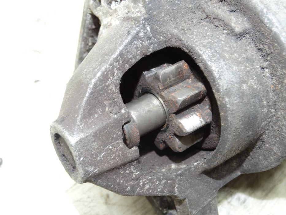 Б/у Стартер Renault Master/Opel Movano 2.5 /2.8 dti (98-03) 7700313447