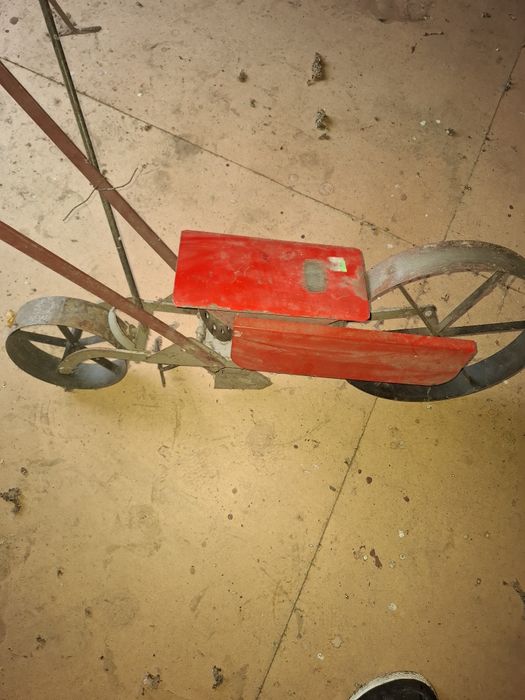 Продам сівалку ручну