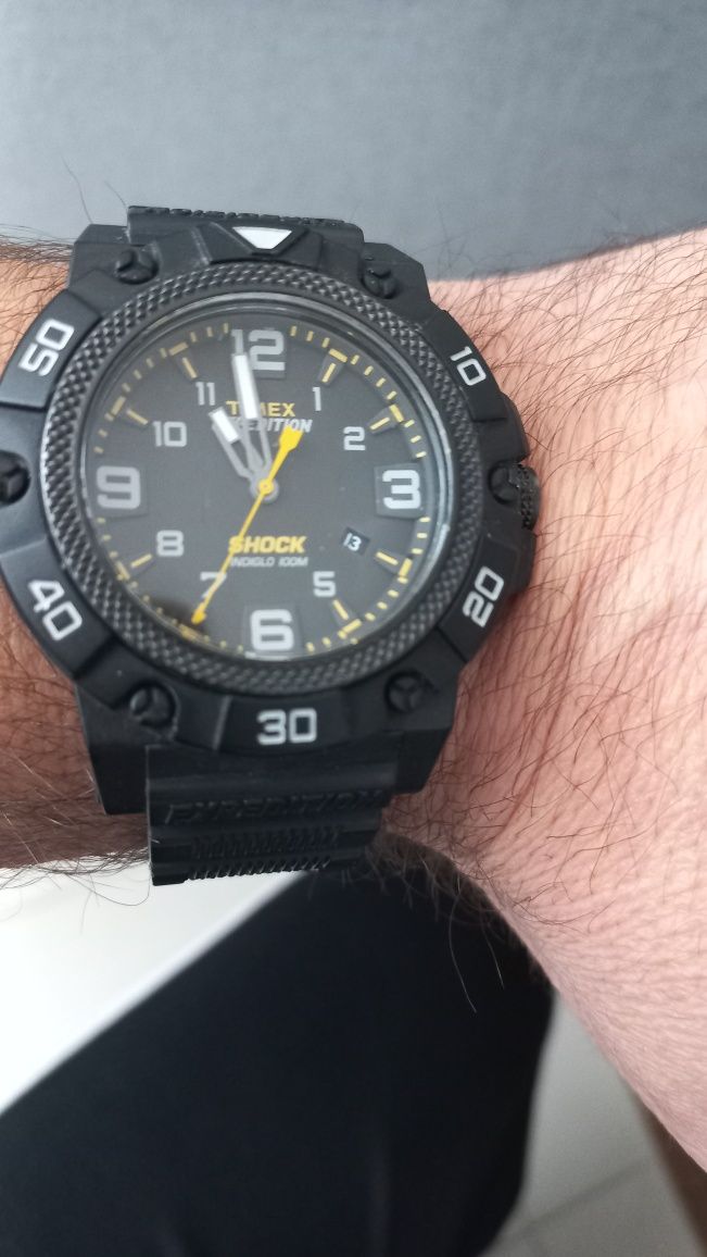 Часы Timex Expedition