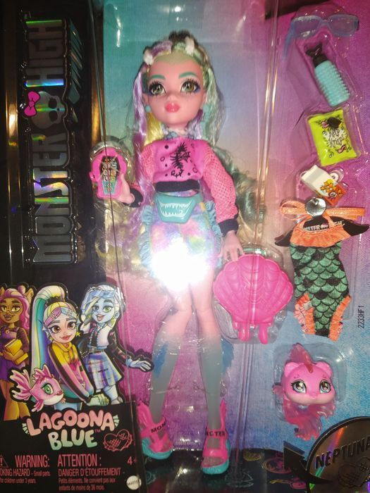Lalka monster high Neptuna lagoona blue z rybką
