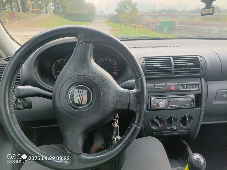 Seat Leon 1.6 benzyna klima