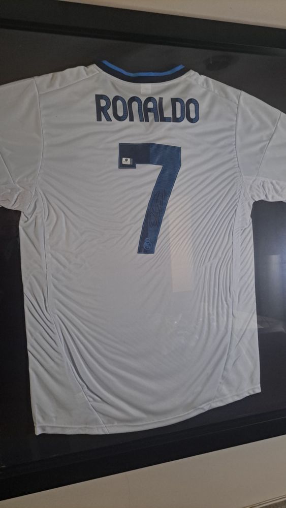 Camisola Cristiano Ronaldo oficial e autografada