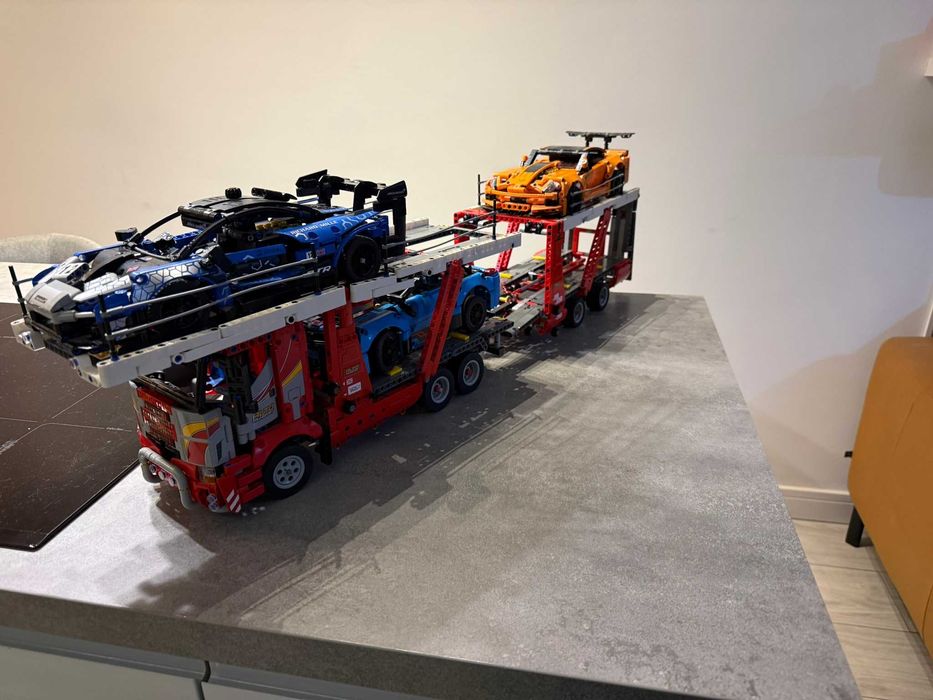 LEGO Technic 42098 Laweta + Gratisy