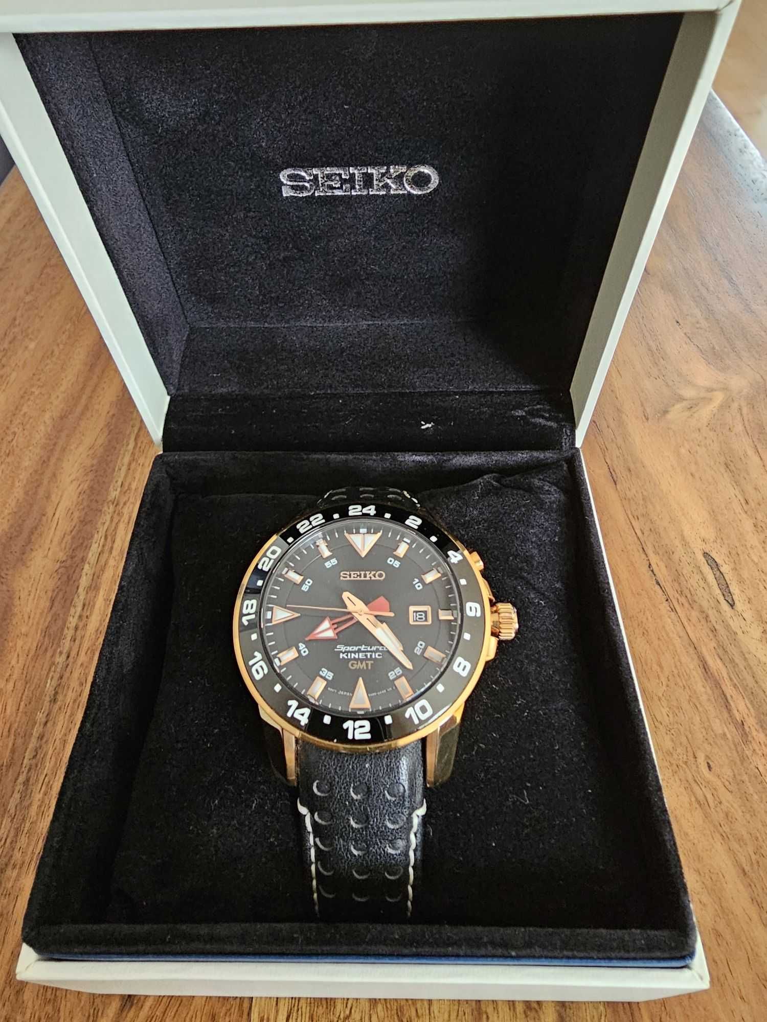 Zegarek męski SEIKO Sportura Kinetic GMT SUN028P1 dystrybucja PL