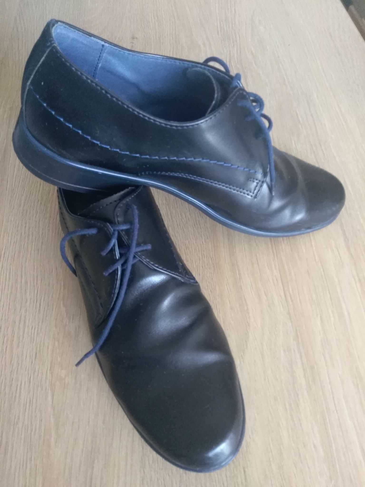 Buty chłopięce Gregors 562 rozmiar 37