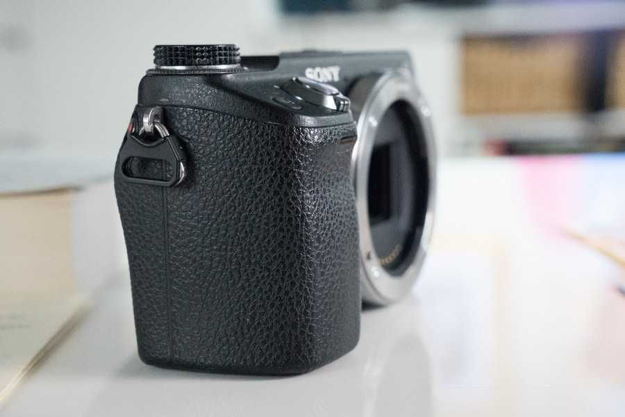 Aparat Sony Nex 6 przebieg 16K zdjęć