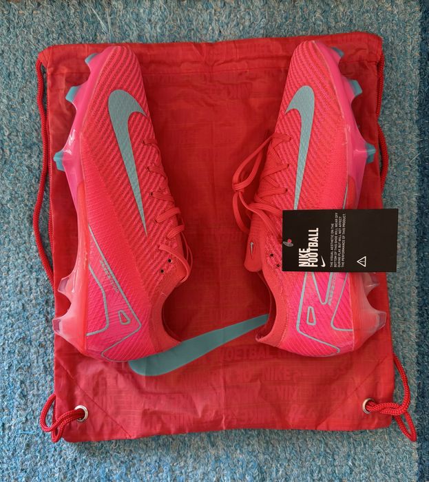 Chuteiras Nike Air Zoom Mercurial Vapor 16 ELITE