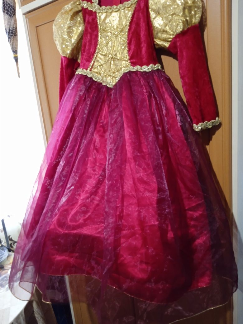 Костюм платье королевы принцессы императрицы придворной дамы