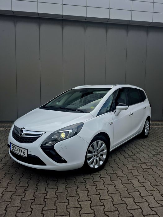 Opel Zafira 12r 1.4i 140KM 7os Navi Led Xsenon Niemcy Cosmo Zamiana