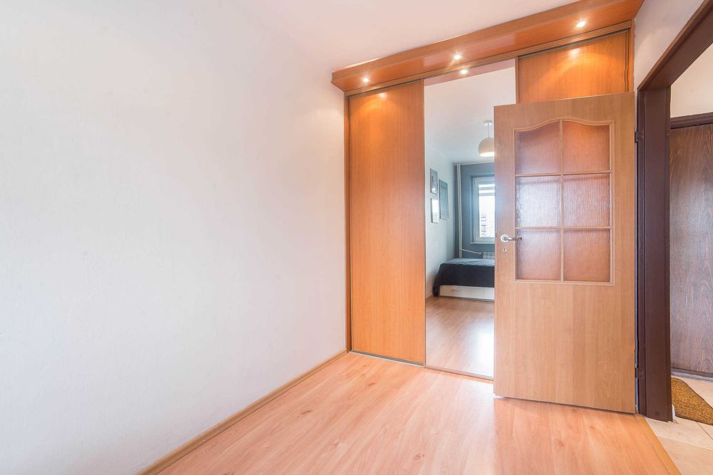 2 pokoje z balkonem | spokój, dużo światła i park na wyciągnięcie ręki