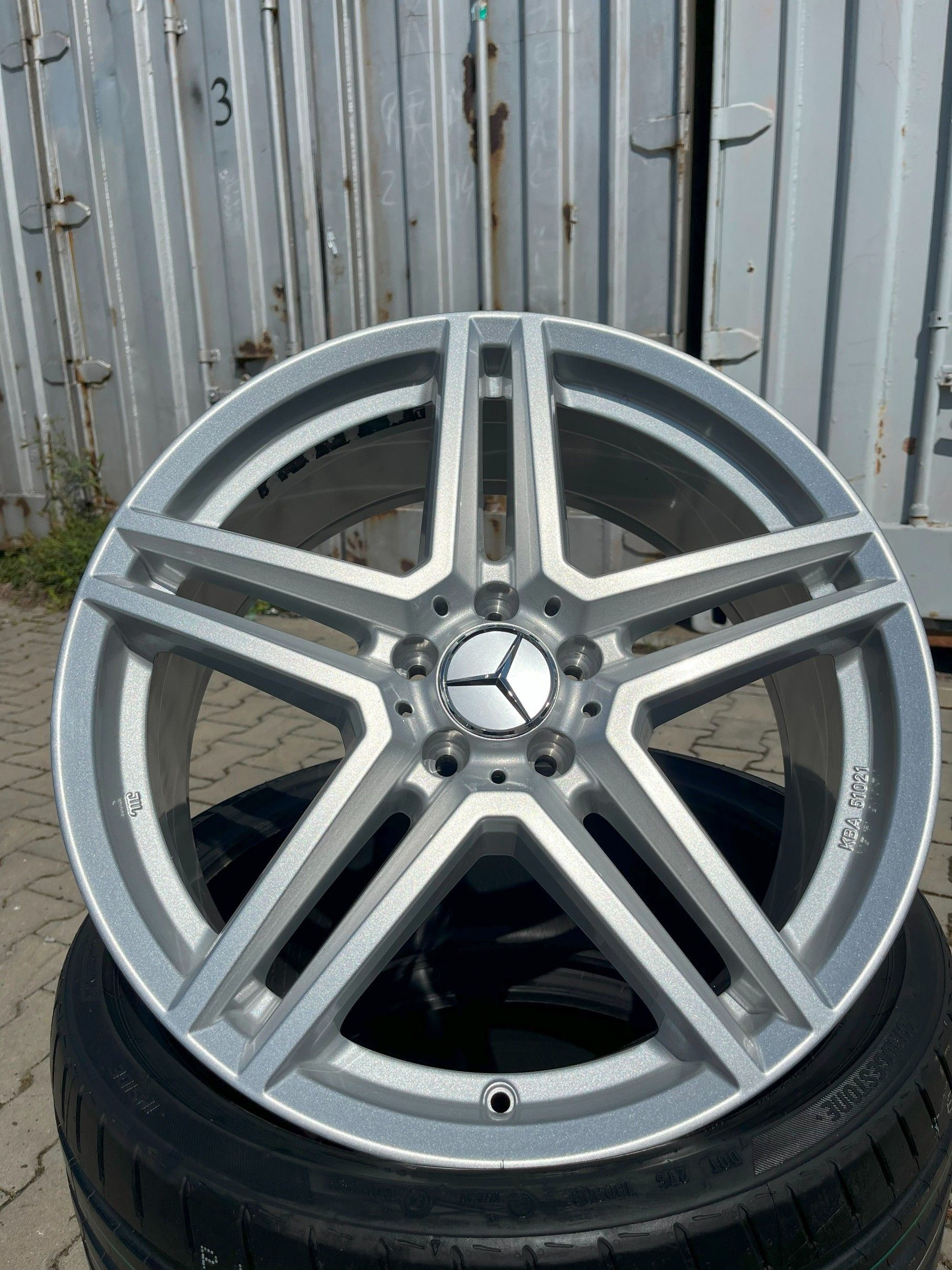 Felgi aluminiowe Mercedes 8,5Jx20 ET40 5x112