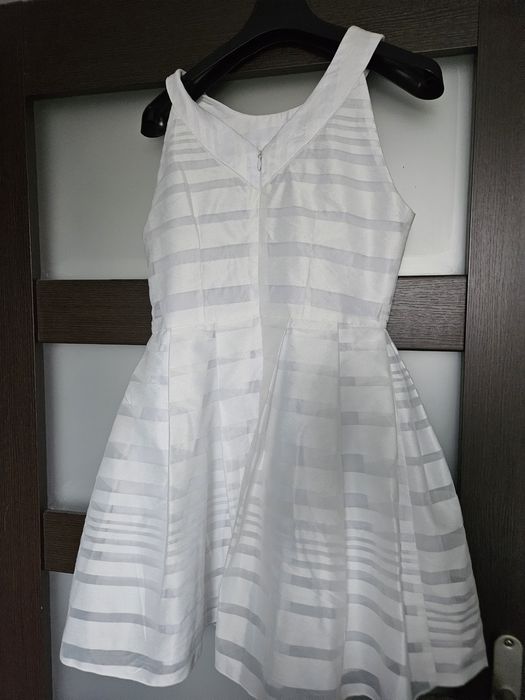 Sukienka dziewczęca