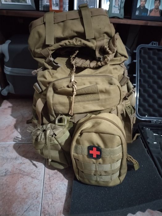 Arma + Pistola + Mala Transporte +  Material airsoft