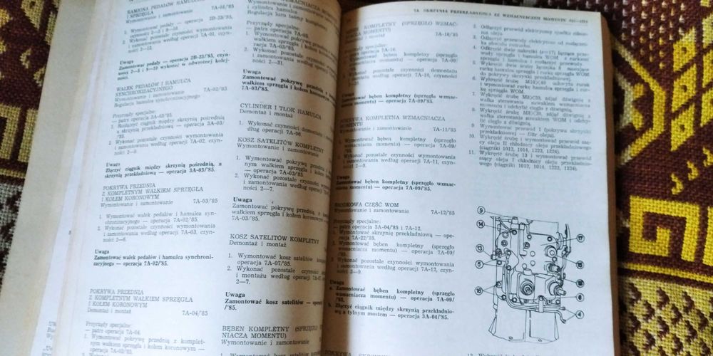 Instrukcja napraw ciągnika Ursus 912,914,1012,1014,1222,1224,1614