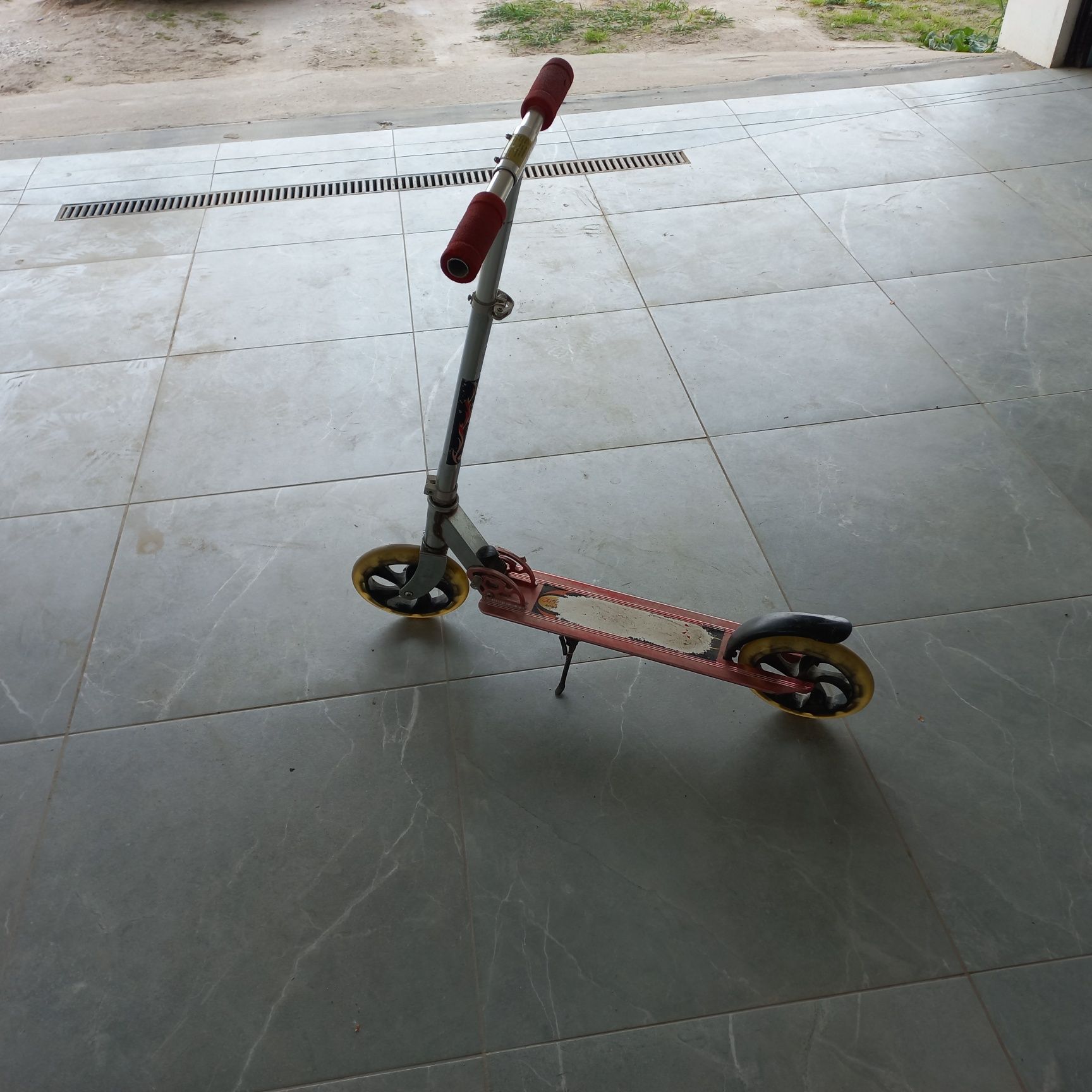 Hulajnoga scooter