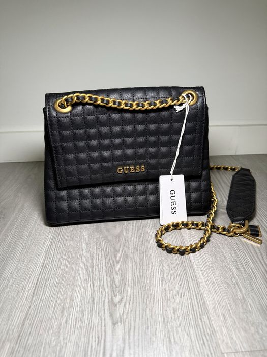 Mala Guess - nova com etiquetas
