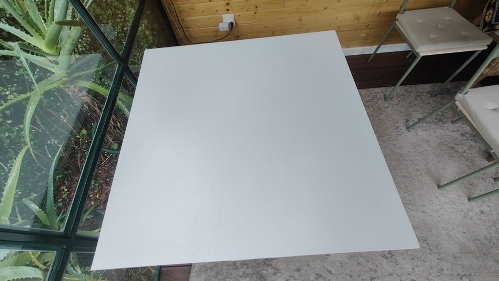 Mesa 90x90 extensível
