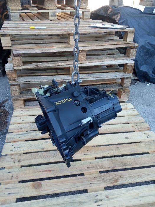 Caixa de velocidades Peugeot 207 1.6 Hdi REF: 20DP66