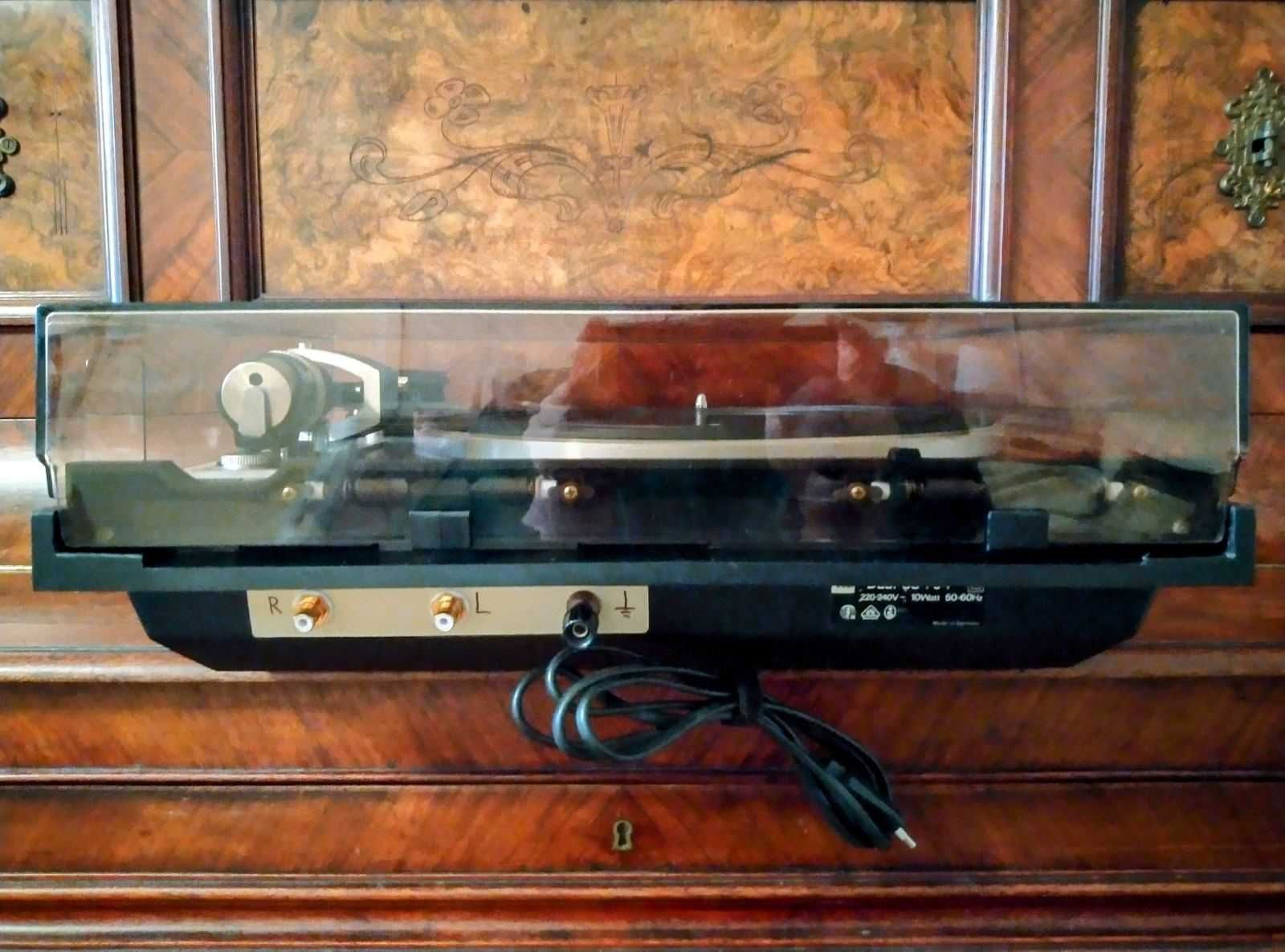 Виниловый проигрыватель [Rare] =DUAL modell CS704= [Shure V15 TypeIII]