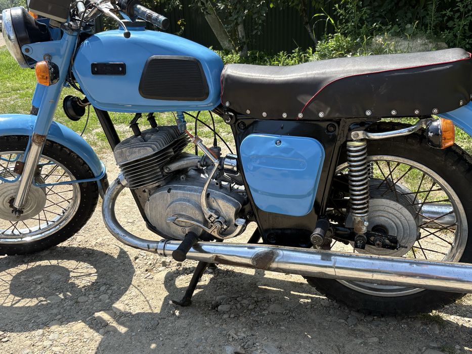 Мотоцикл Іж юпітер 4