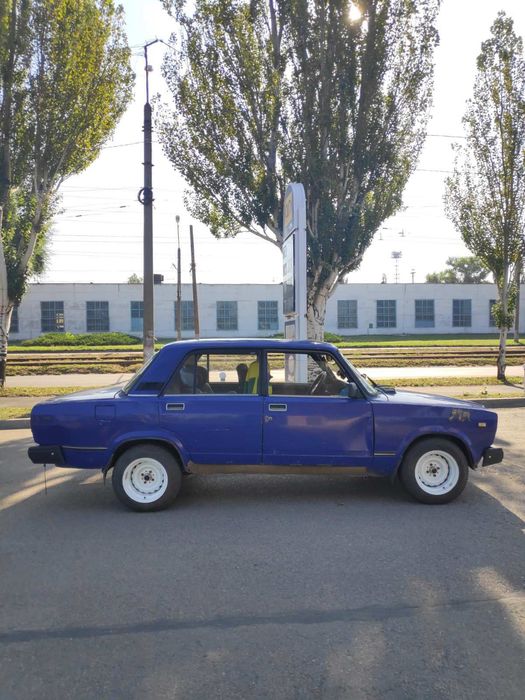 Продам lada 2107