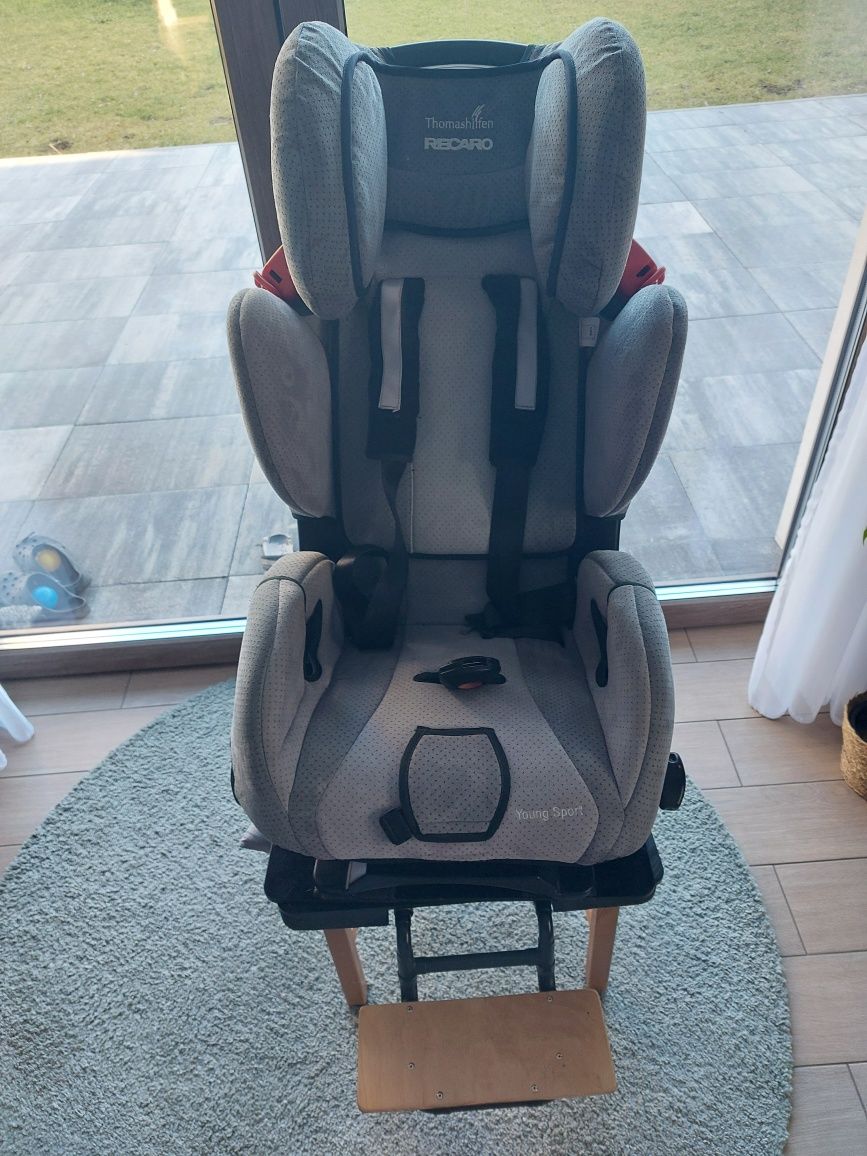 Fotelik rehabilitacyjny RECARO Sport Reha
