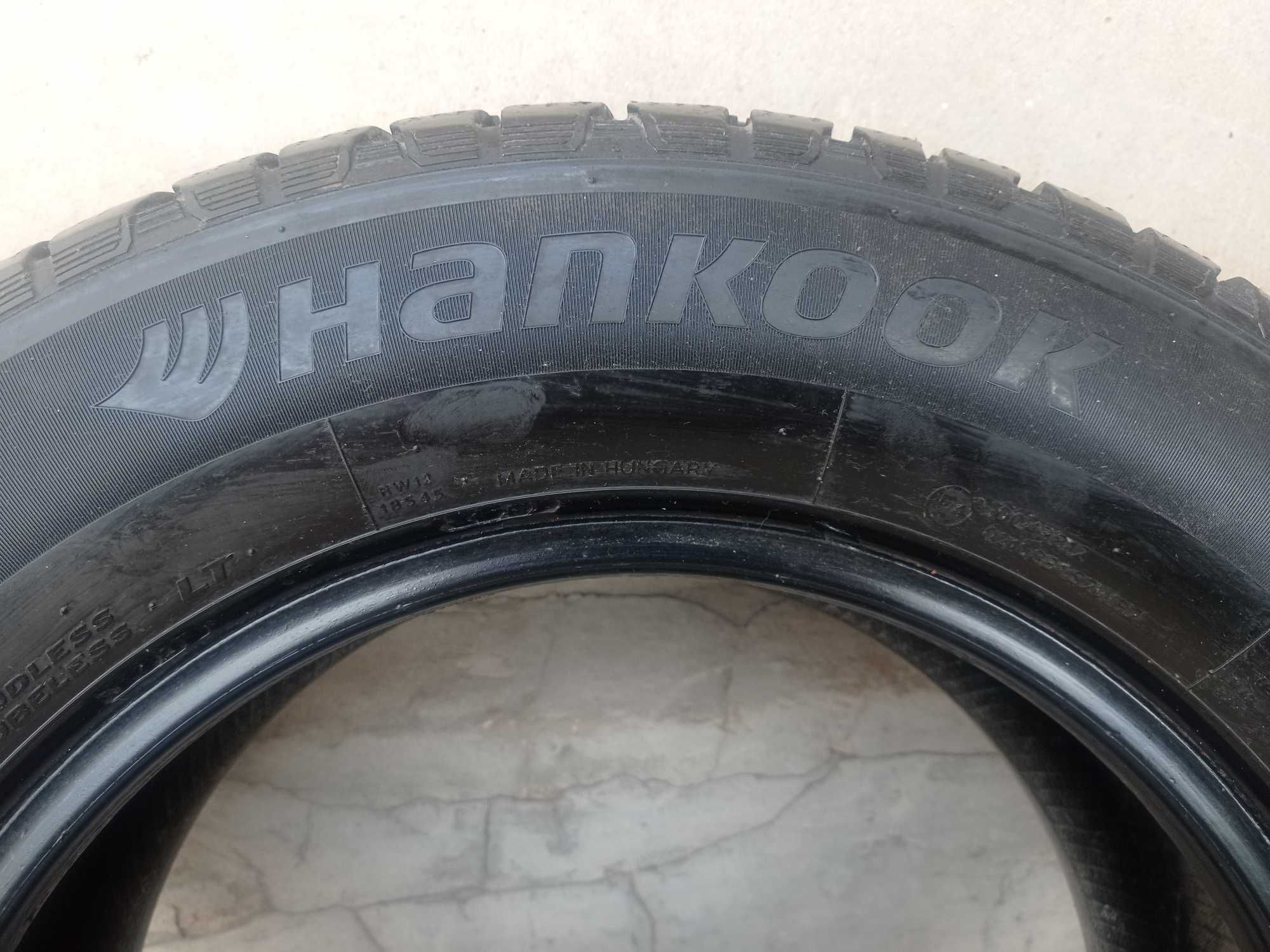 Продам резину Hankook winter i cept LV 225/65R16c