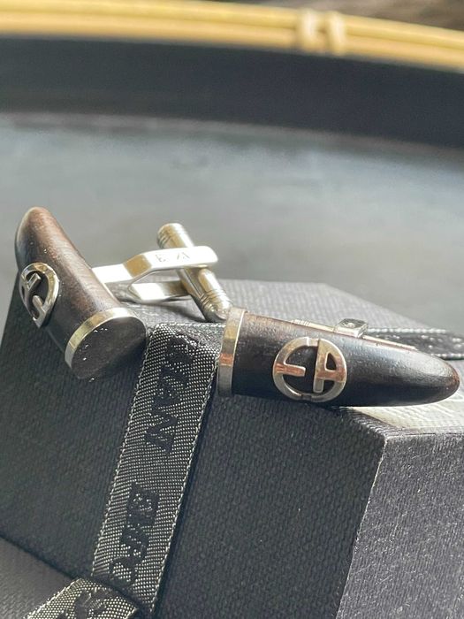 BOTÕES DE PUNHO PRATA EMPORIO ARMANI - ORIGINAIS NA EMBALAGEM