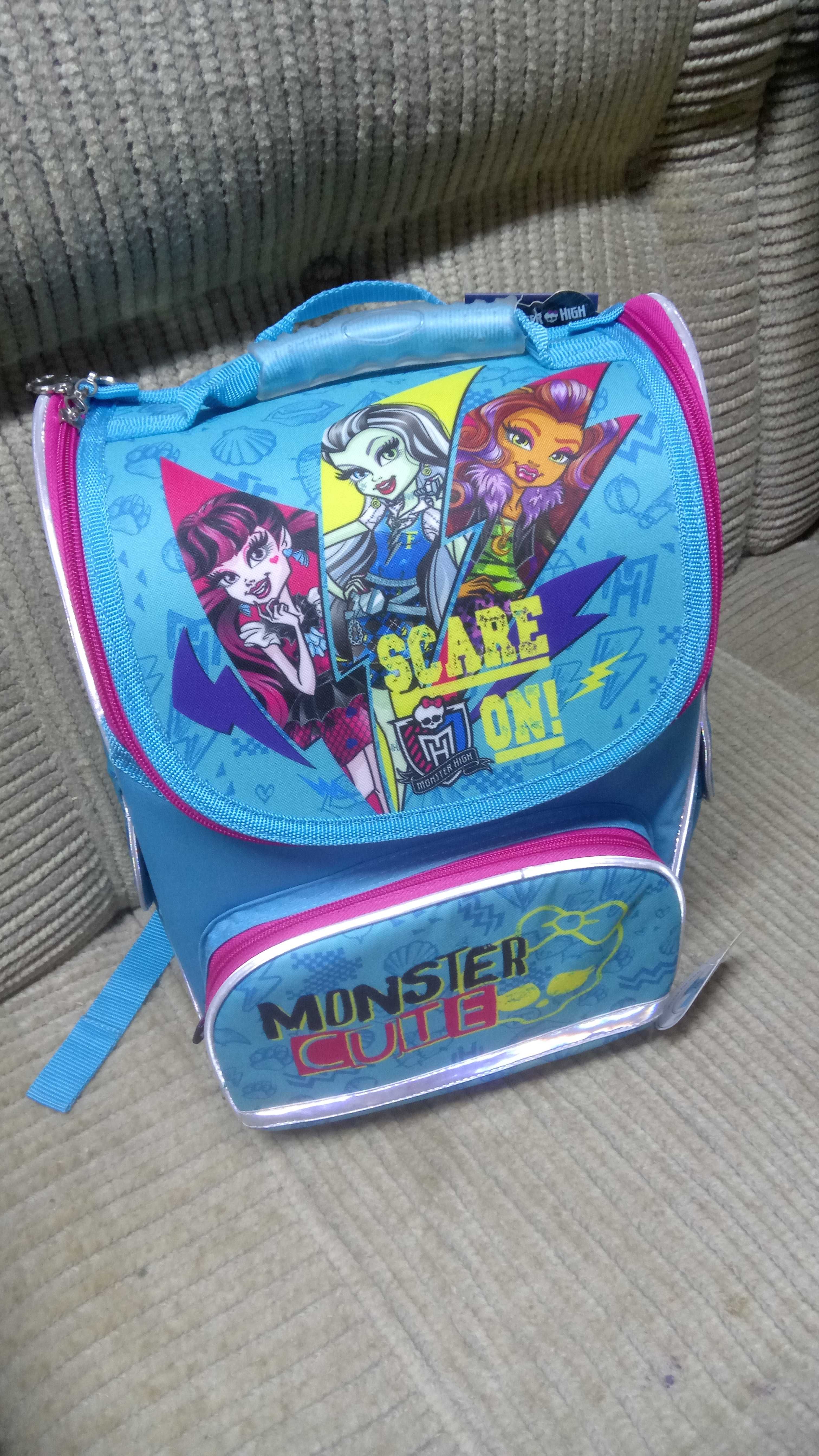 Рюкзак шкільний каркасний Education "Monster High" новий в упаковці