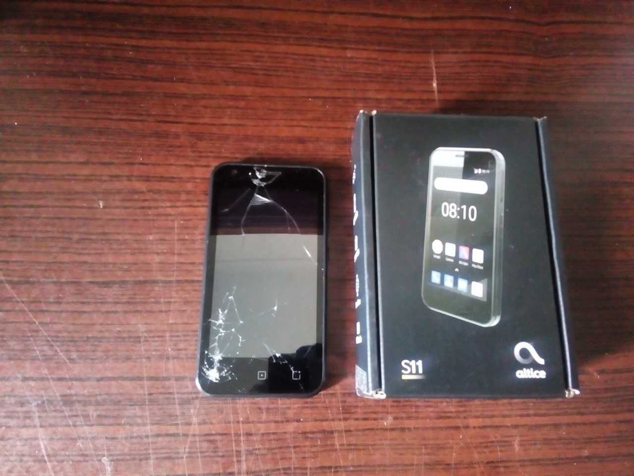 Telemóvel Altice S11