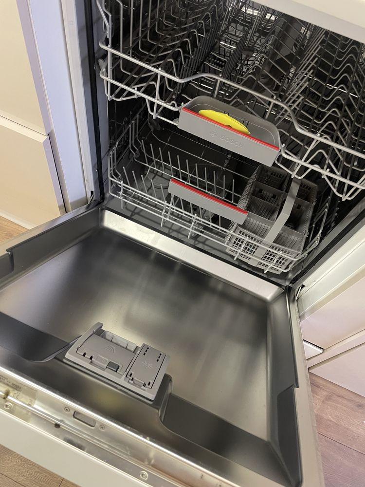 Maquina Lavar Loica BOSH Silence Plus Serie 4- C/Serviço de entrega