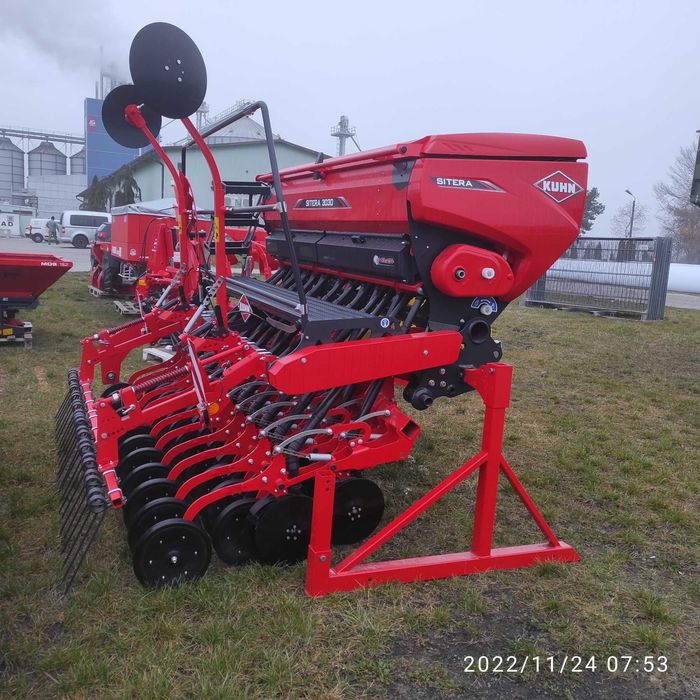 Siewnik mechaniczny SITERA 3030 24 ISOBUS KUHN - Nowy od ręki