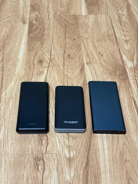 продаю павер банк power bank  зовнішній акумулятор внешний аккумулятор