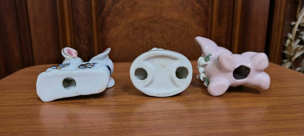 Дівчена та слони.